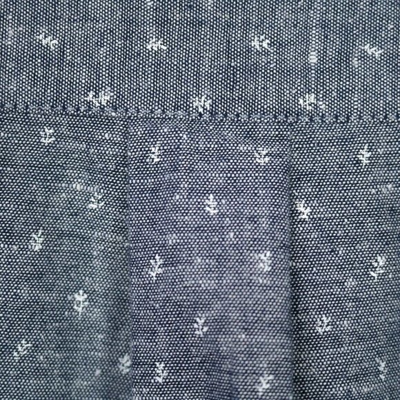 Old Navy Slim Fit Shirt Chambray Blue Floral Long Sleeve M Medium - Picture 12 of 12